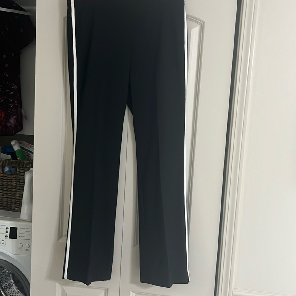 Structured black side, zip trousers with white stripe